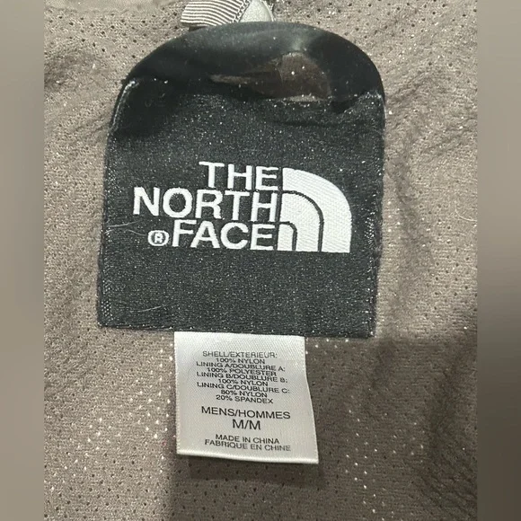The North Face Men’s Red White Hooded Waterproof Windbreaker Jacket Size Medium